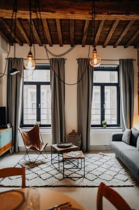 Appart24 Cosy au centre de Huy