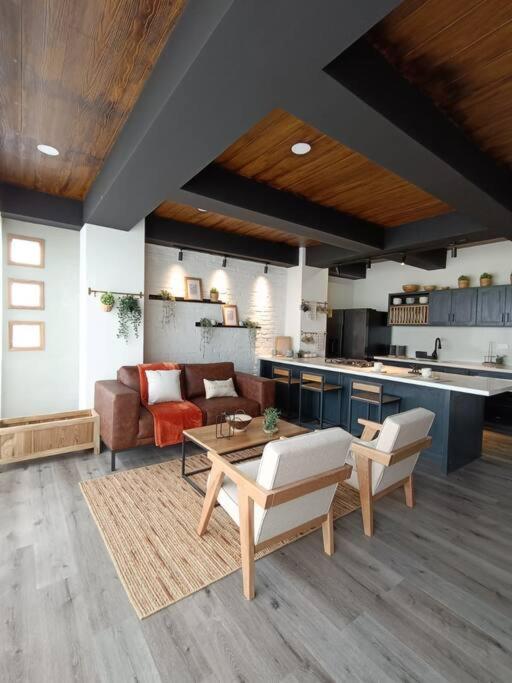 Casa Premier Mi Casa es Tu Casa!