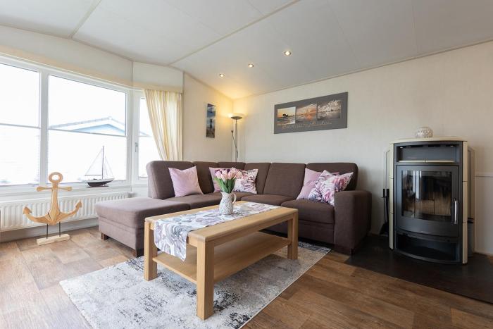 Ferienhaus "Zum Seepferdchen" Mellumplate 06