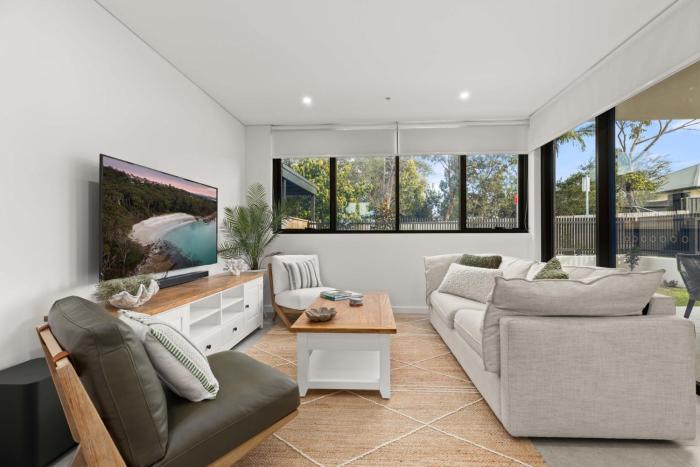 Serene by Experience Jervis Bay