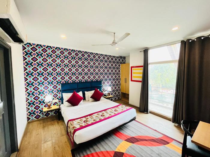 Qotel Comfort Chattarpur - Opposite Tivoli Garden Near Chattarpur Metro