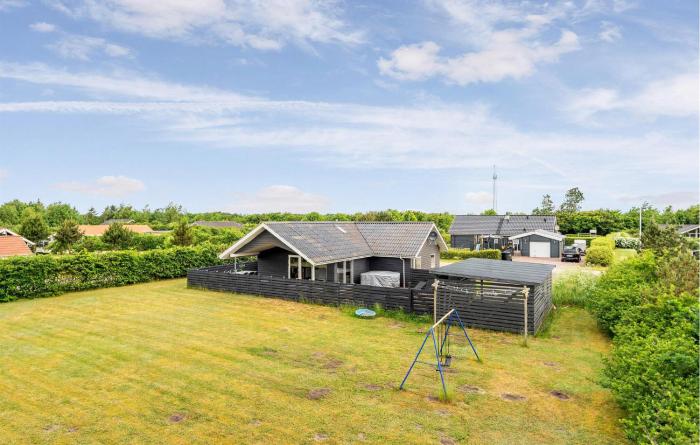 Four-Bedroom Holiday Home In Tarm