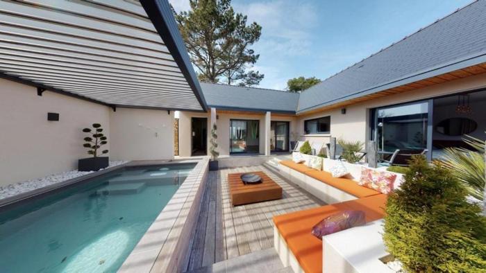 Mini Villa avec Piscine et Jacuzzi privés, Sauna et Home-Cinéma à 800m des Commodités