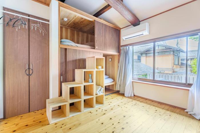 片原楽家 旅人の長浜町家ドミトリー