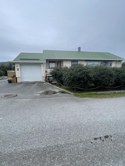 Central Apartment in Leknes