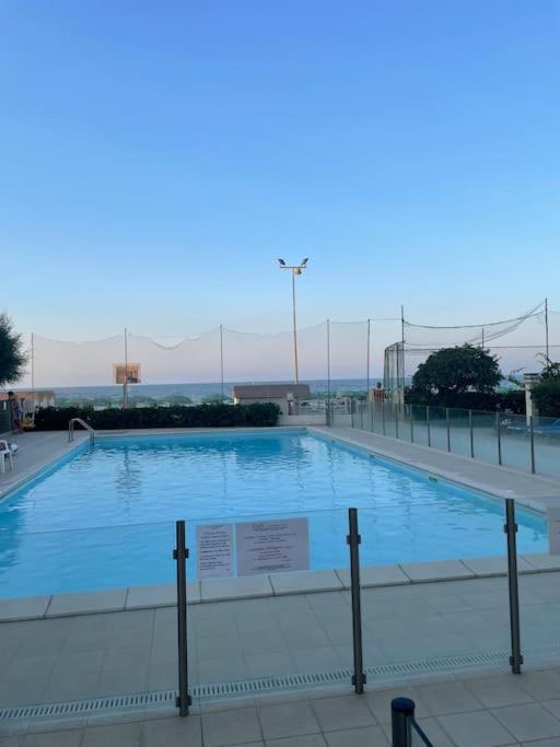 Apartament Mare e Sole z basenem i przy plaży