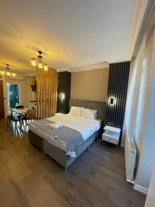 Golden Arrow Taksim 1