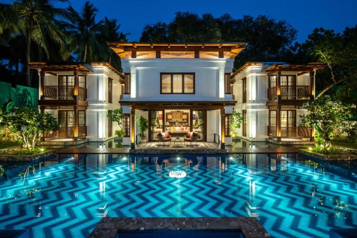 Azara Beach House - 5 BHK Designer Villa, Candolim Beach