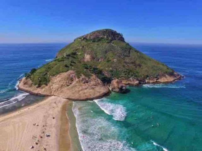 2-4 no recreio - 200m do mar