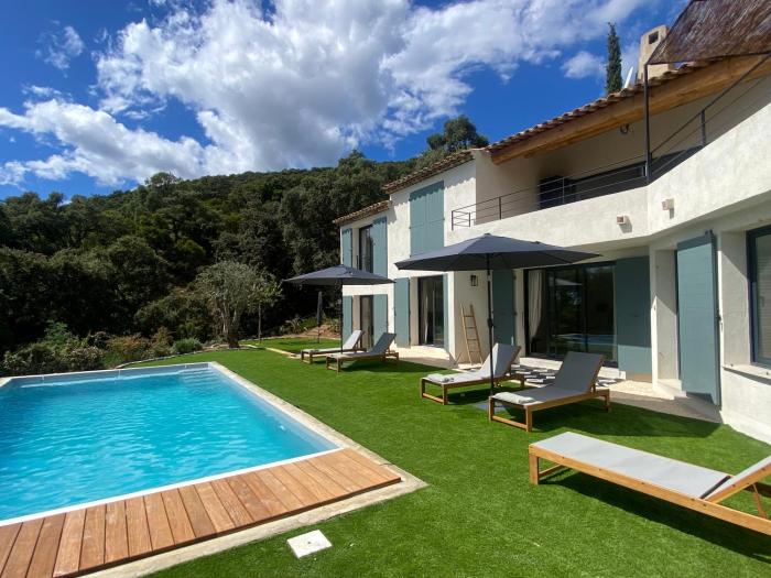 villa la Chamade, superbe vue mer, 12 pers, piscine