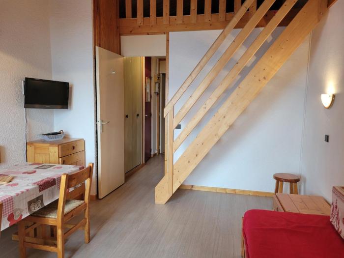 Appartement cosy proche pistes, vue vallée - FR-1-181-2832