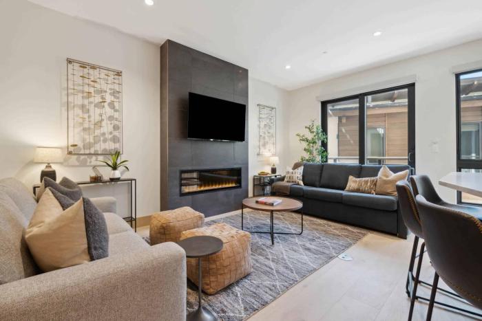 One Riverfront Condo 108 by East West Hospitality