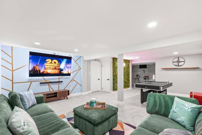 Luxurious National Harbour home