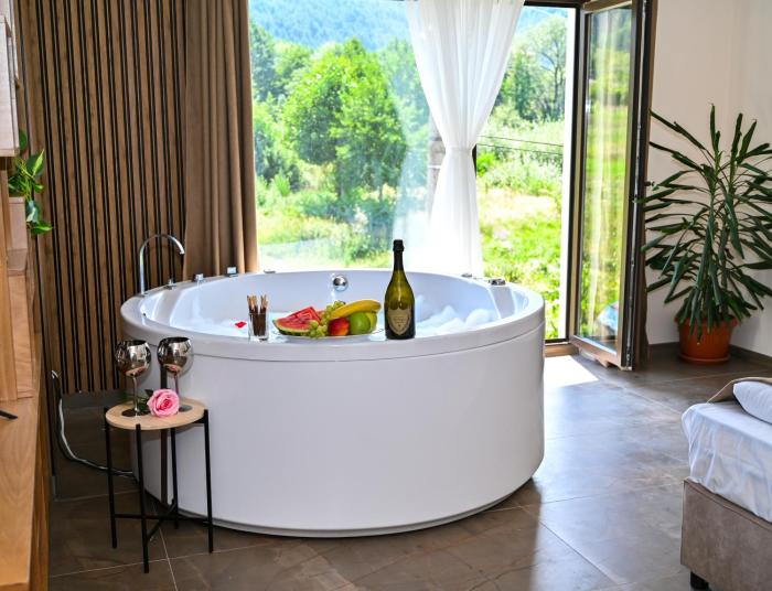 Къща Александра 2