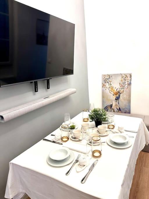 Appt rénové proche Montmartre Gare du Nord et EST