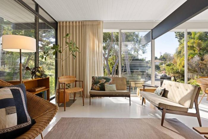 Mid-Century Gem in Pacific Palisades