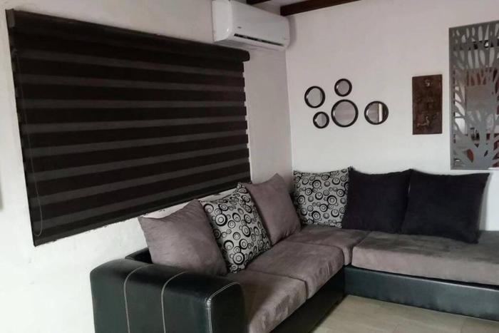 Dpto con jacuzzi y patio privado