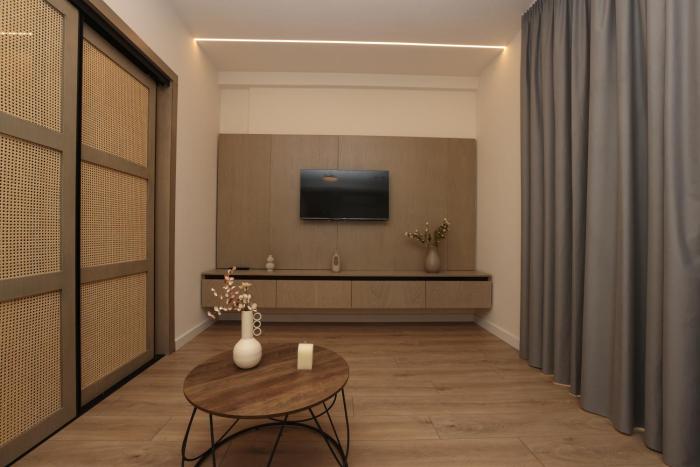 Jons Garden Apartments