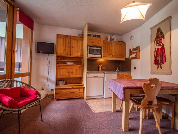 Valmorel : 3P lumineux, pied des pistes, proche ESF, balcon sud-est - FR-1-356-319