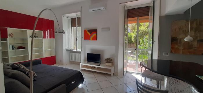 Trastevere St. Garden House