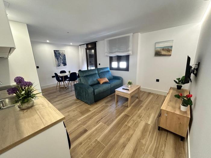 2C Apartamento Juan Robledo centro ciudad