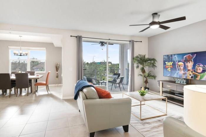 Modern Storey Lake Resort Disney Orlando 4751-306