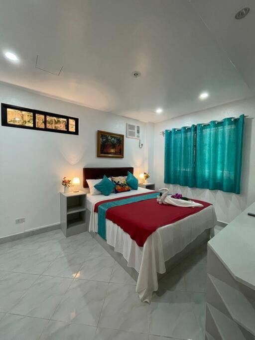 Moonlight Breeze Boracay