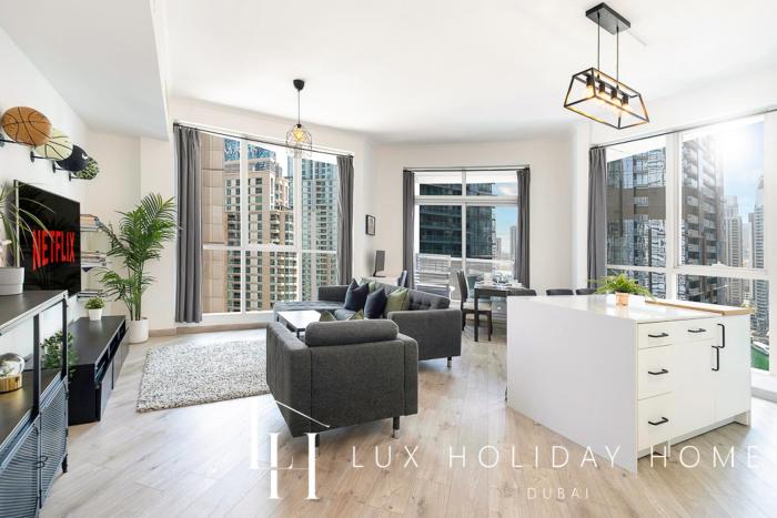 LUX The Dubai Marina View Suite