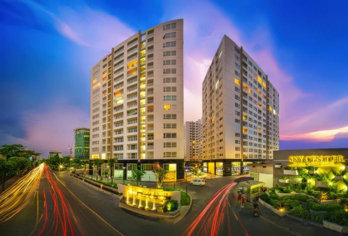 RAINBOW Sky Center TSN Airport