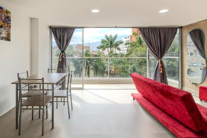 Apartamento centrico en Laureles con piscina 301