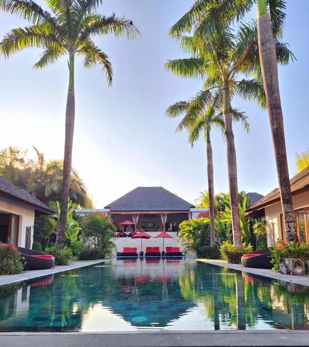Villa Naty Canggu - 6 Bedrooms Luxury Villa