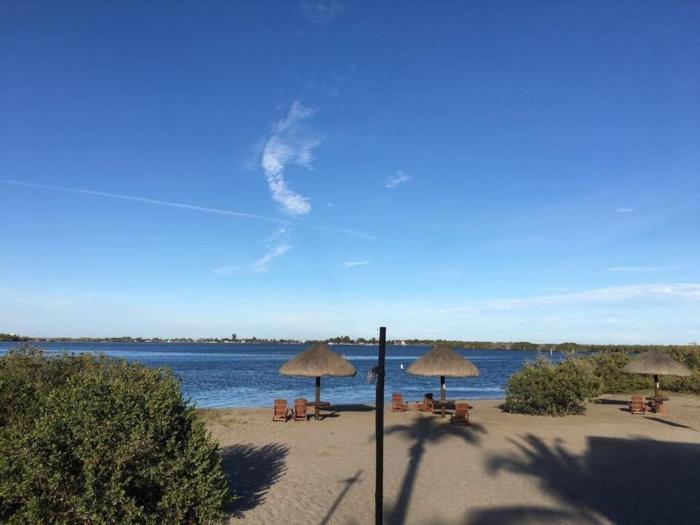 Depa playa esmeralda