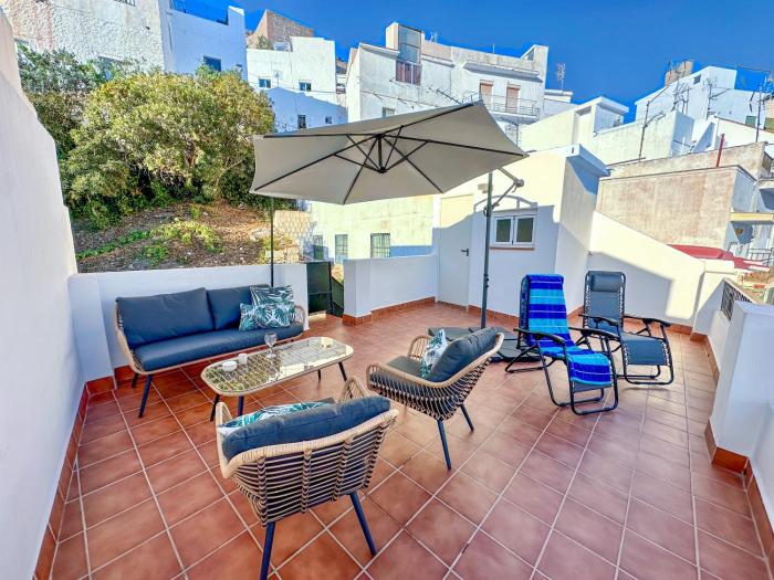 Casa Carmen Terraza y patio privado en Salobreña