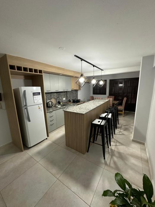 Departamento completo de 3 habitaciones y 2 baños