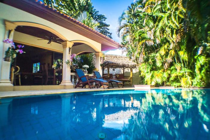 Coconut Paradise Villas