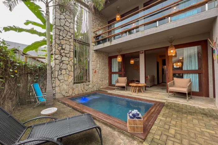 3 Suítes a 50m da Praia do Patacho, com Piscina