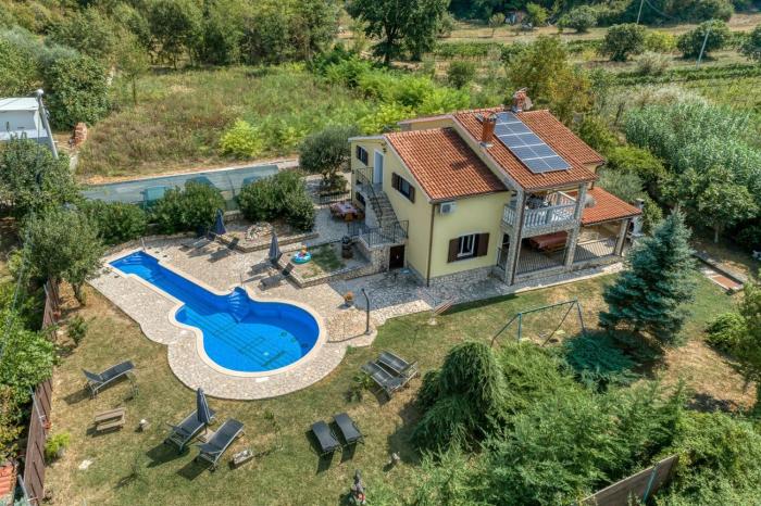 Family Villa Vema (Family Only)