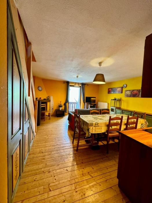 Bricis House 69 - Mountain Apartment Tonale