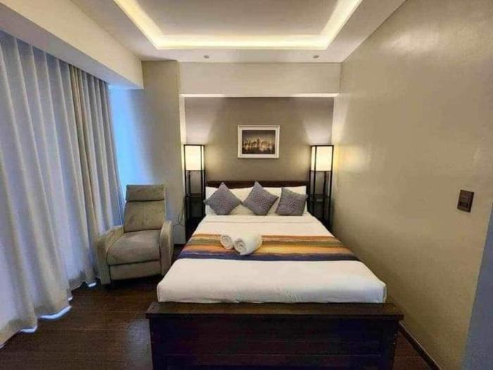 1 bedroom aeon Tower