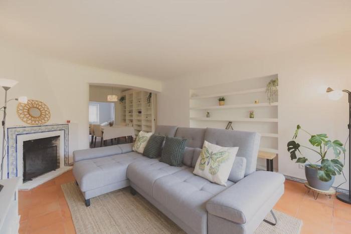 The Lisbon Villa with Pool