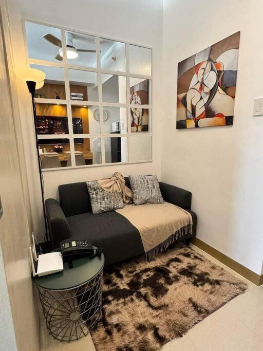 Las Pinas City Cozy Escape