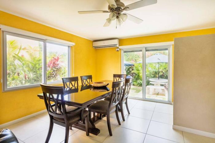 Two Bedroom Suite-Beach Restaurants Shop Nightlife