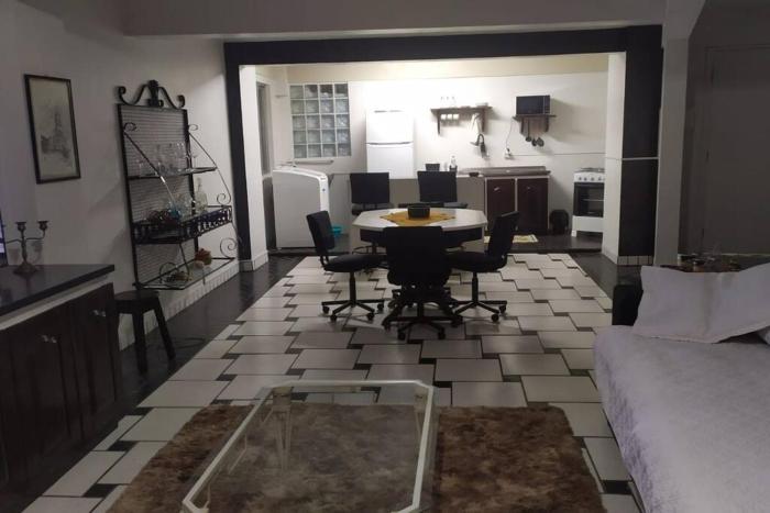 Liberdade! Apto no centro!