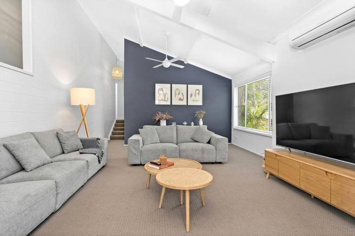 Pet friendly Seaside Family Escape, 11 Navala Ave - Air Con & Wi-Fi