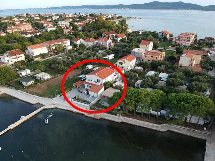 Apartments by the sea Sukosan, Zadar - 9711