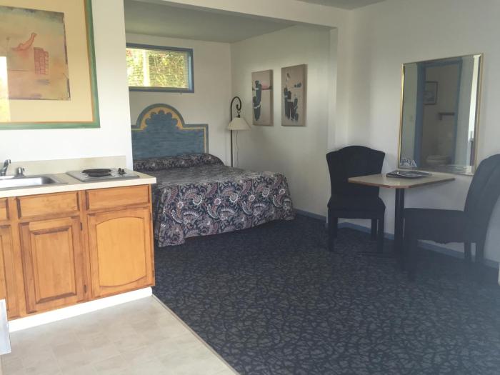 Ocean Avenue Inn
