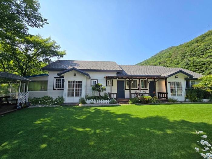 Pyeongchang Heungjeong Valley 409 Pension