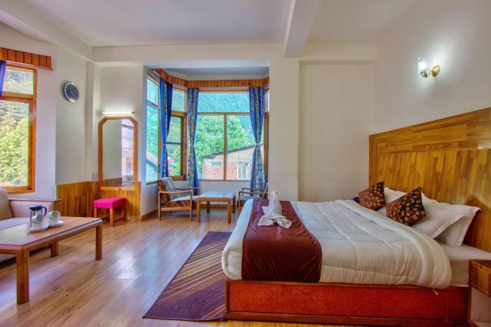 HOTEL ROyAL THE MALL MANALI