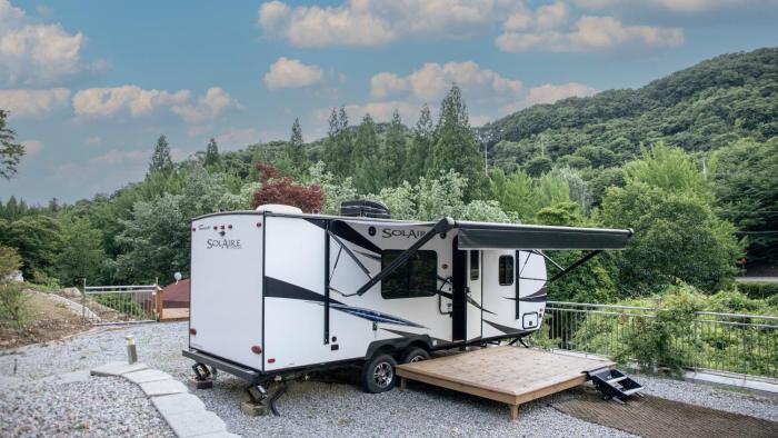 Cheonan Youseongnongwon Caravan