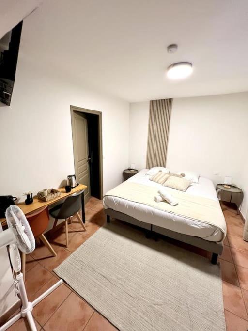 Chambre de la bastide 102